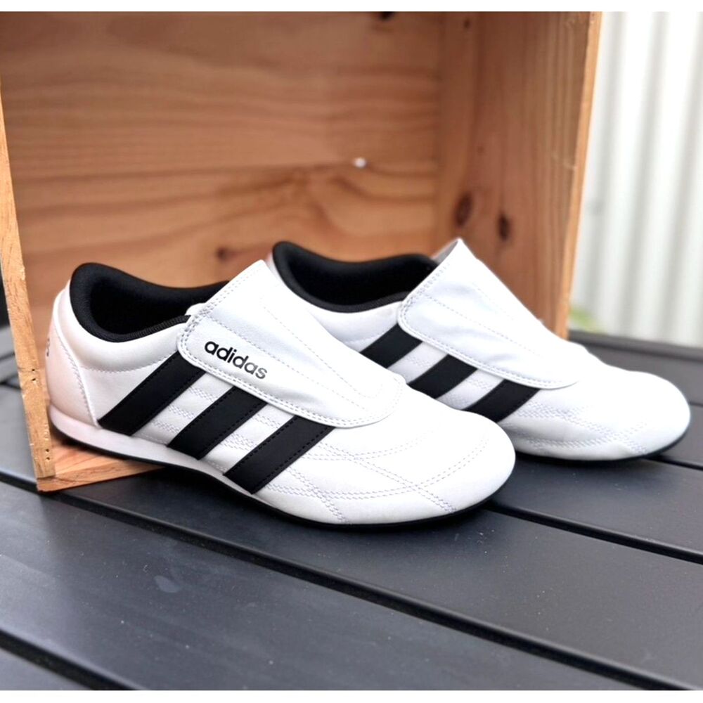 Adidas Tekwen White & Black Slip-On Casual Low Pro Laceless Sneakers Size 8